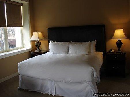 The Clarke Hotel Waukesha Eksteriør billede